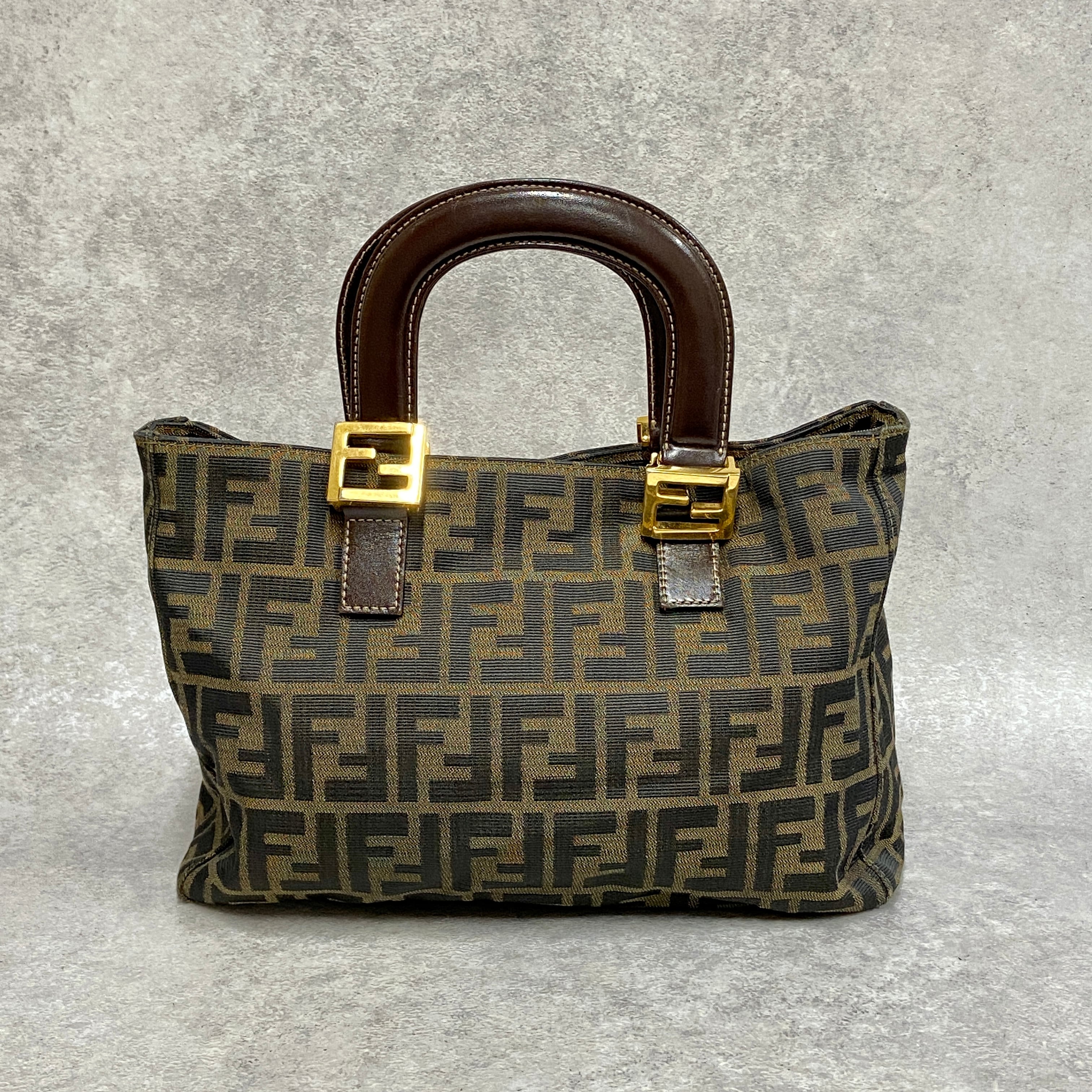 FENDI  ズッカ柄ハンドバッグ　ミントグリーン