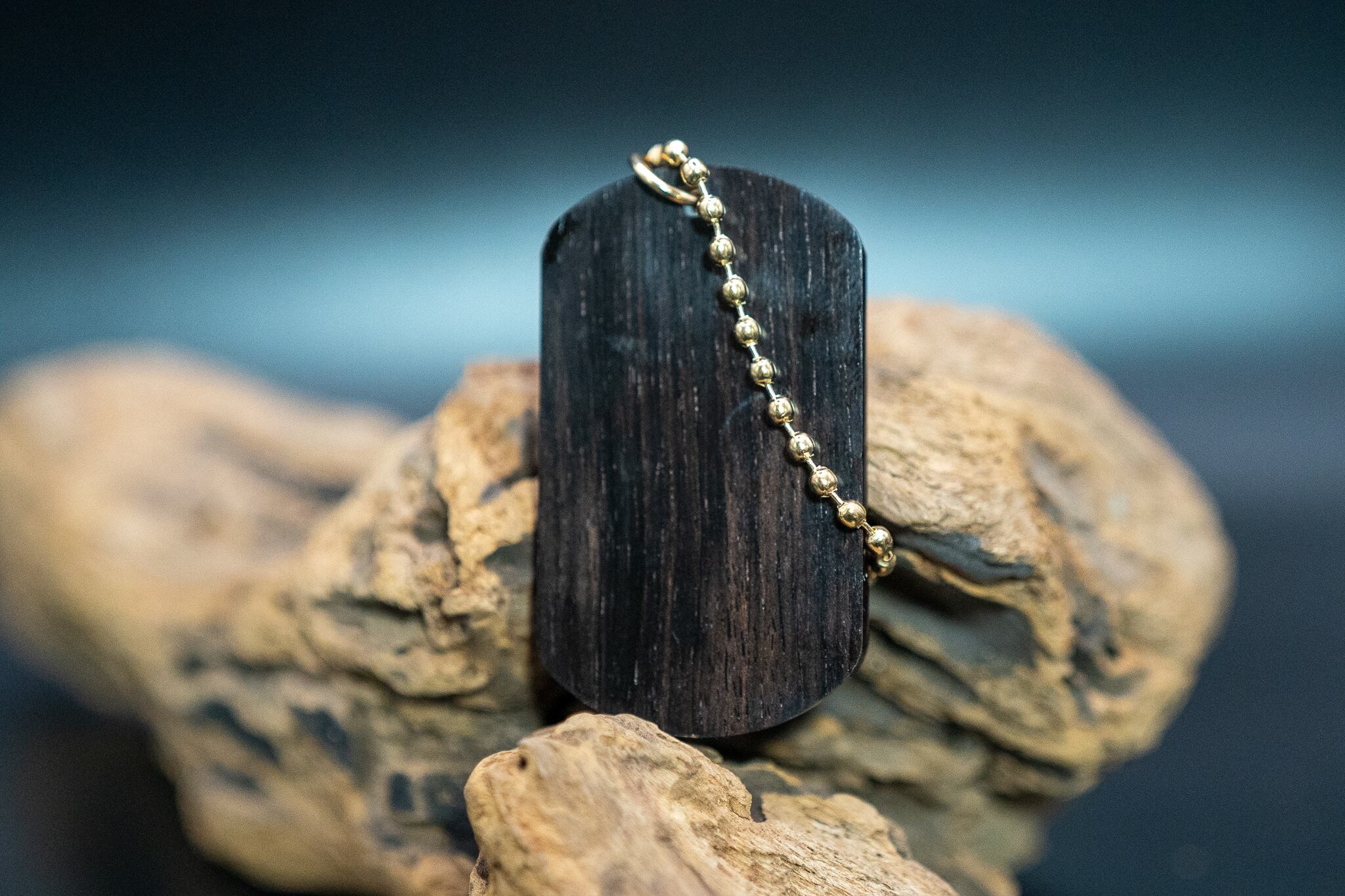 【音楽業界屈指の銘木】 ハカランダ ドッグタグ