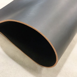 牛ヌメ革 顔料仕上げ【約27ds / 約3.7mm厚】　L3G-035