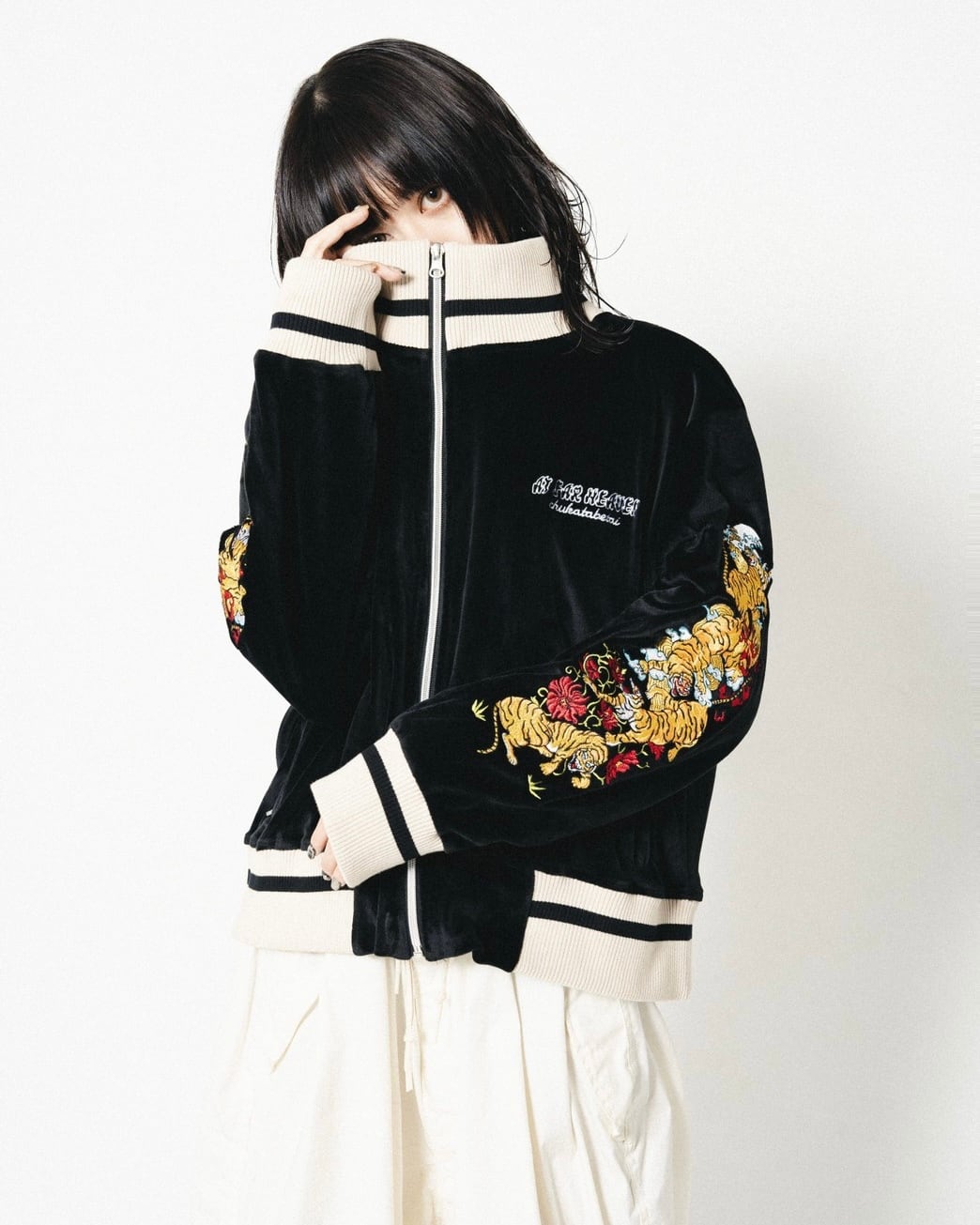 Tiger track jacket チュウカタベタイ - アウター