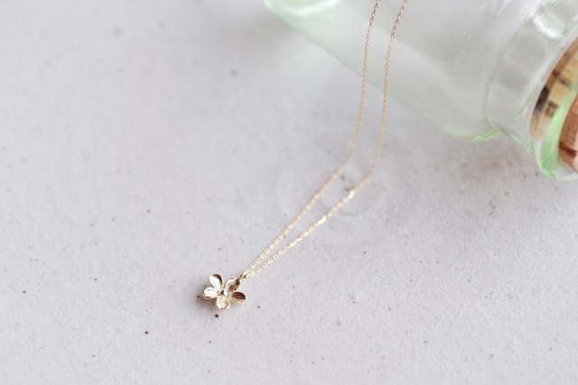 【ORDER】marguerite pendant K18YG & Pt900 / マーガレットペンダント
