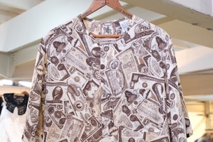 90's money printed silk Top