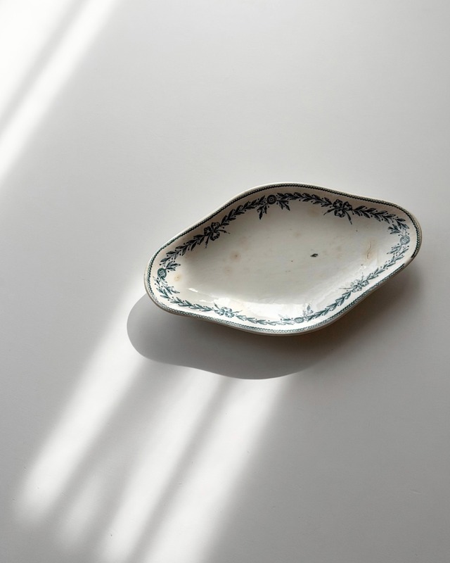 Moulin des loups 　ムーランデルー 　/    “Lauriers”　 ローリエのラヴィエ