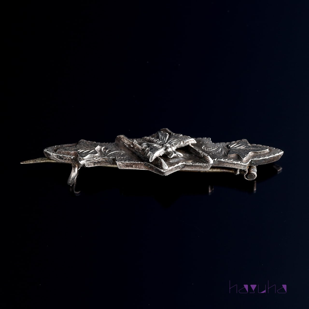 アンティーク 蝶 ぶどうの葉 ミズパ シルバーブローチ | ハスハ