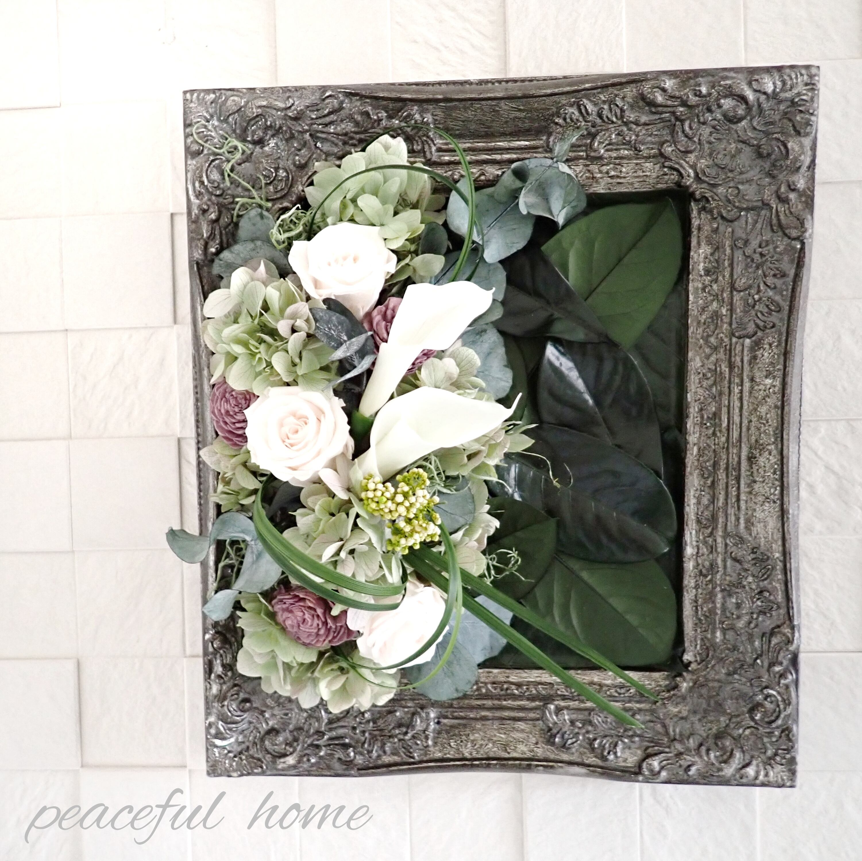 プリザーブドフラワー カラーとバラとリーフのアンティークフレーム