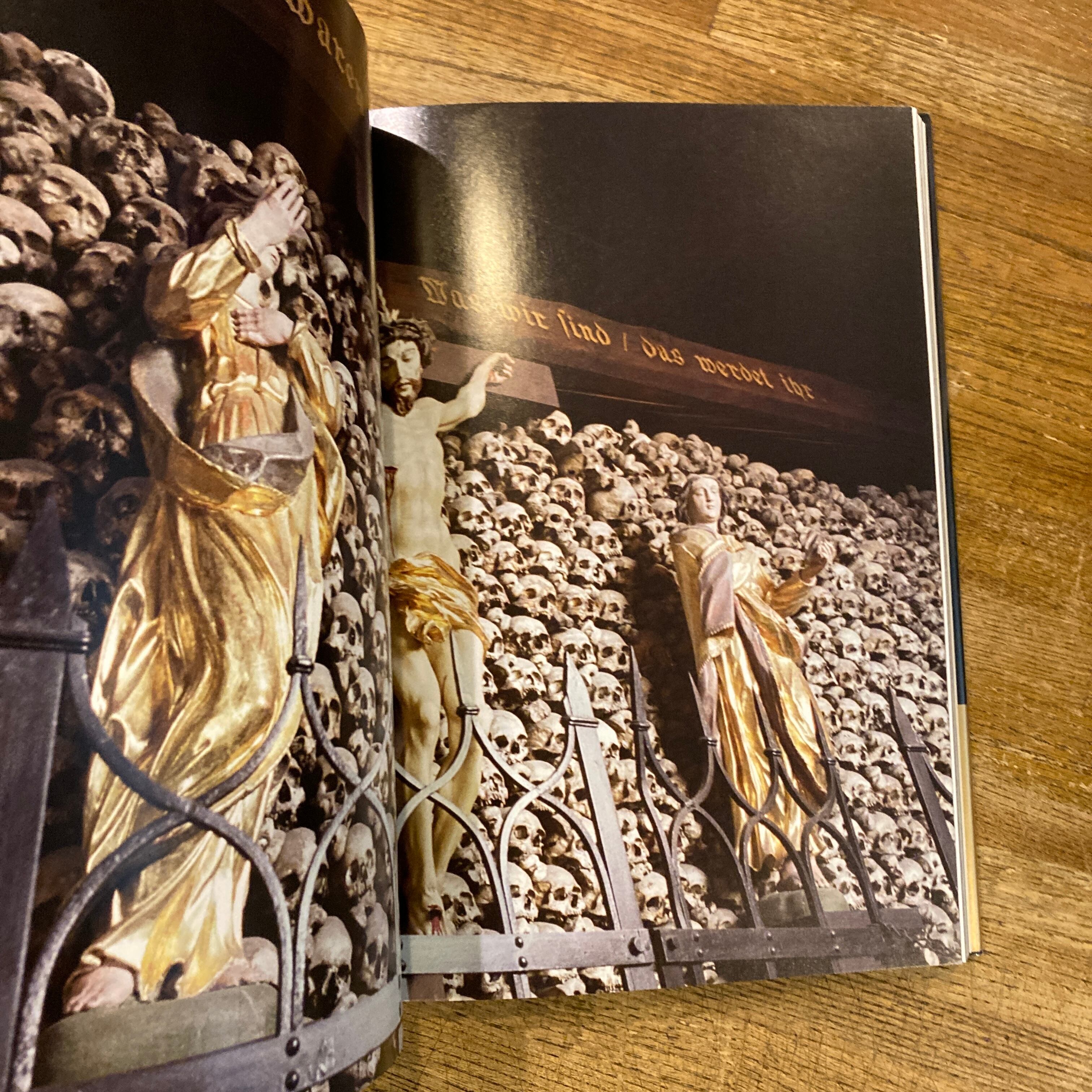 死の帝国 写真図説・奇想の納骨堂 / ポール・グドゥナリス、千葉喜久枝