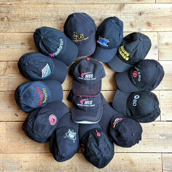 1点物◇USA企業SELLAND刺繍ロゴ帽子/黒ベースボールキャップ古着メンズ