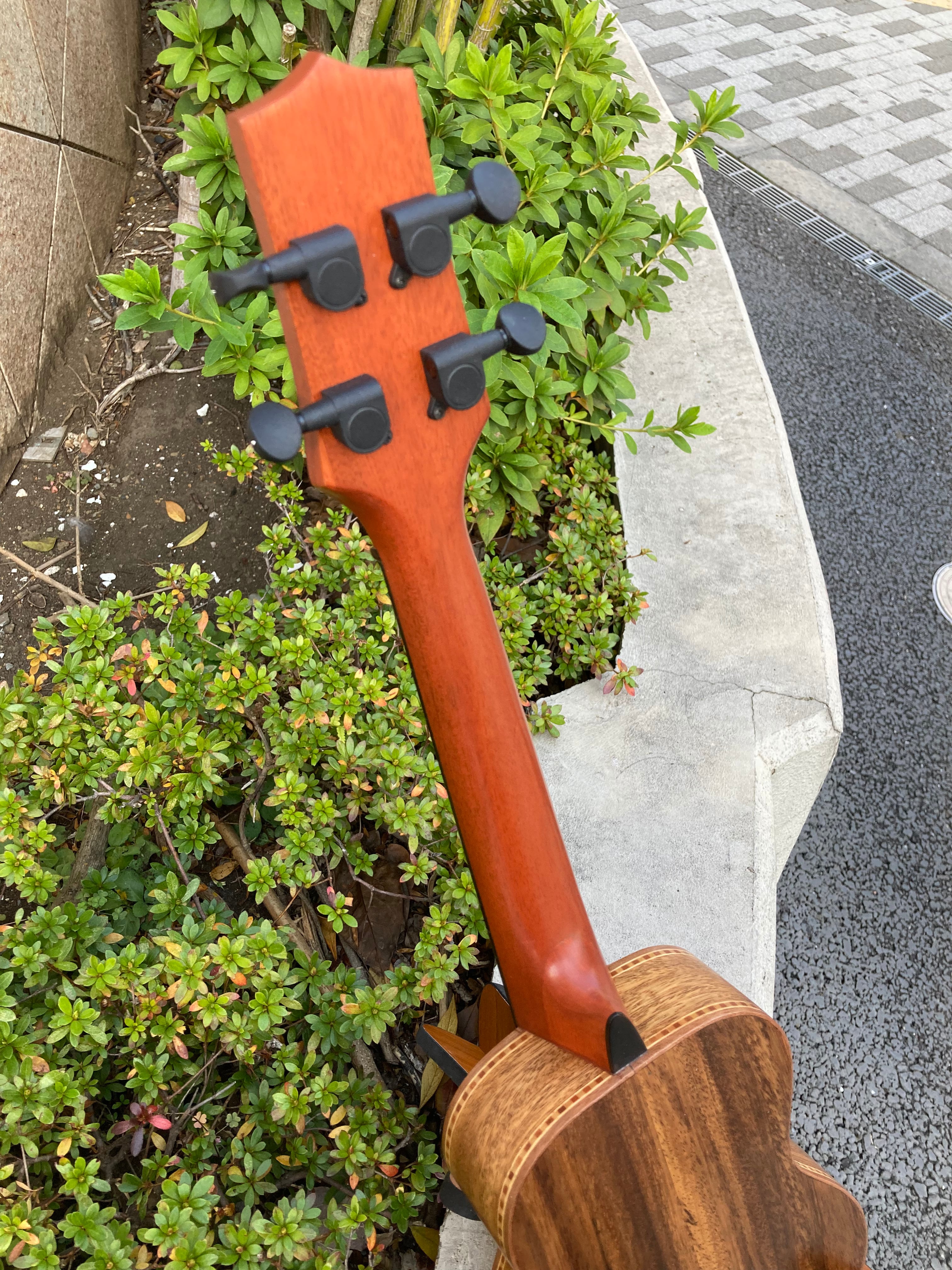 Acacia Soprano long neck | Cedar Wood's