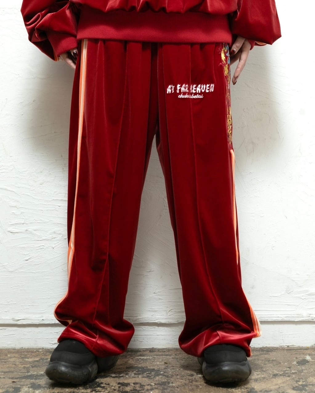 Tiger track pants/red | チュウカタベタイ
