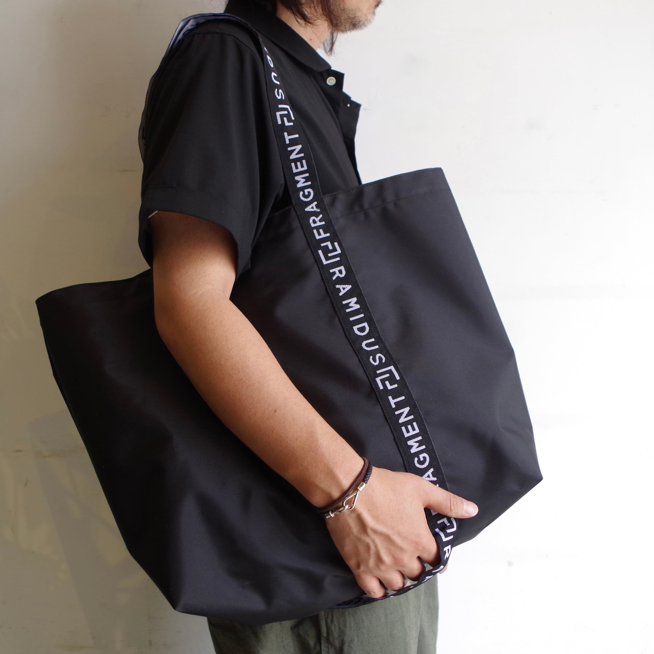 FRAGMENT DESIGN × RAMIDUS TOTE BAG (L) | 1F Store powered by BASE