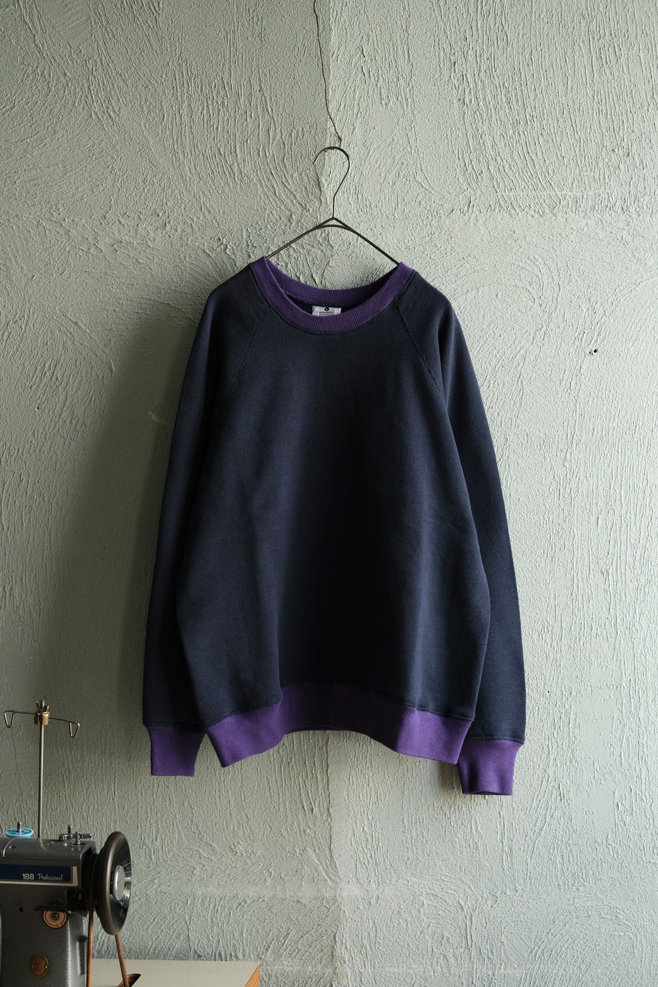 Utah／90's "Lee” bi-color raglan sweat / made in USA / remake