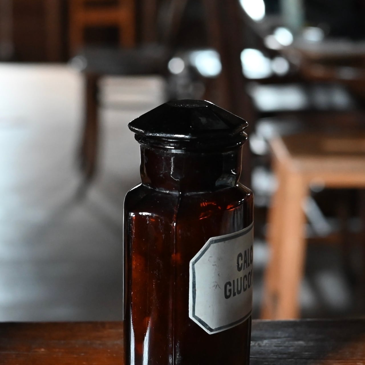 Medicine Bottle / メディシン ボトル【E】〈薬瓶・ボトル・ブロカント