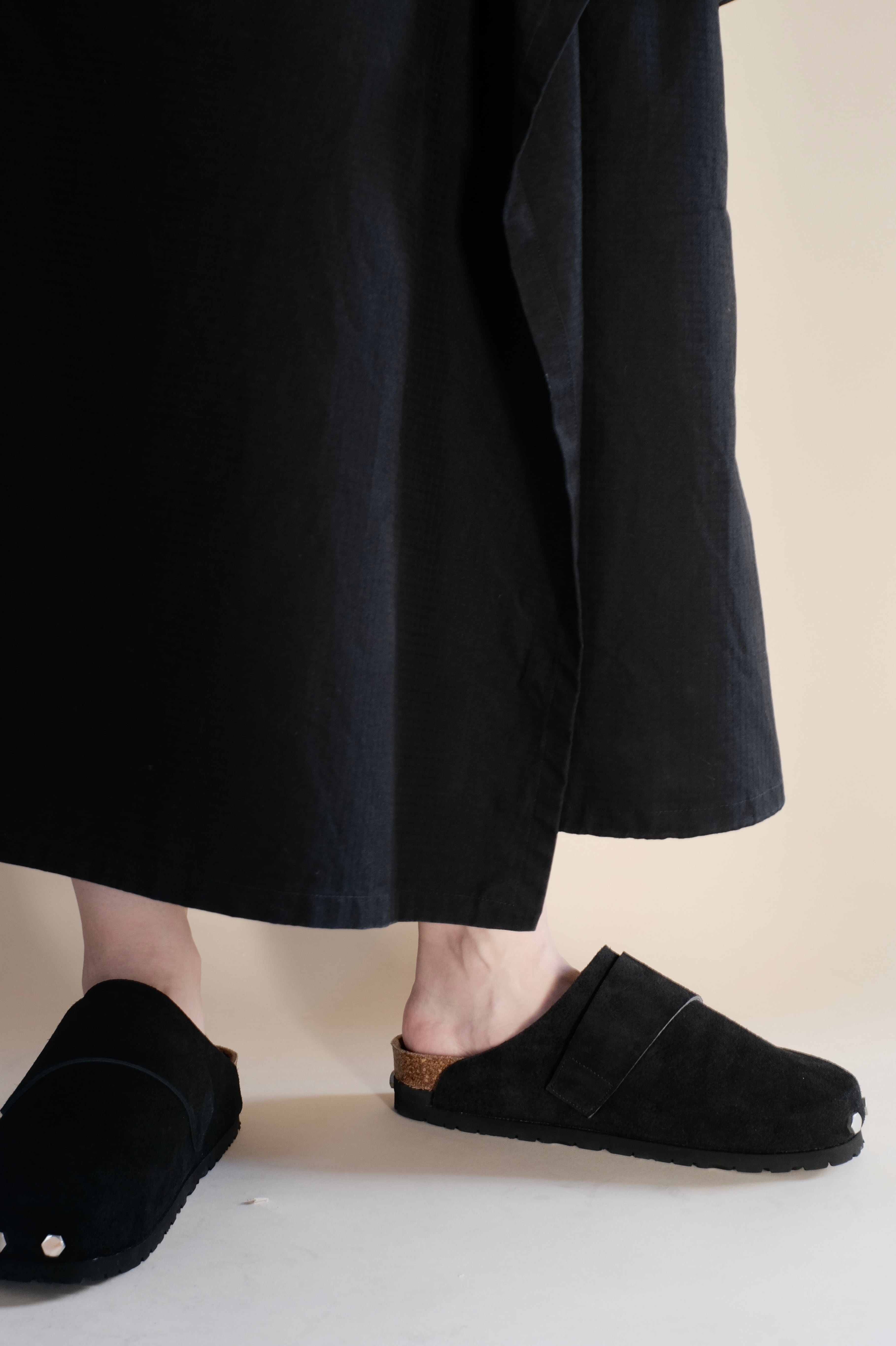 OUAT / BLACK SPACE CLOGS | LIVING