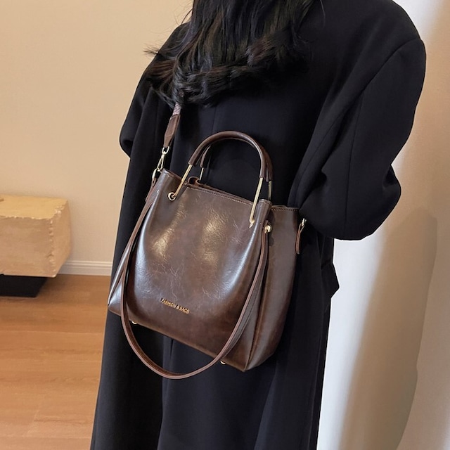 【１６位】マルチハンドルトートバッグ 10710