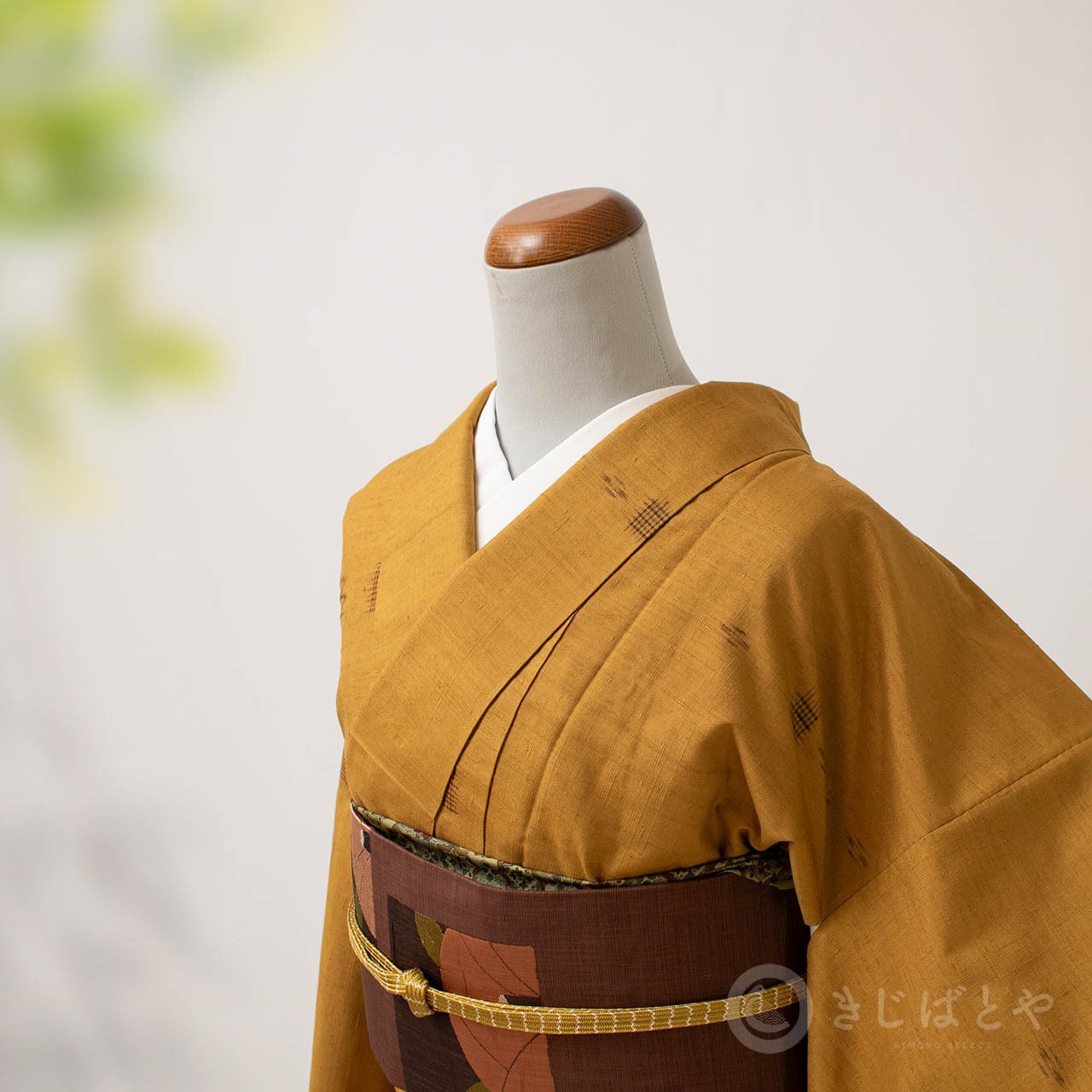 正絹紬 狐色の絣の小紋 袷 | きじばとや