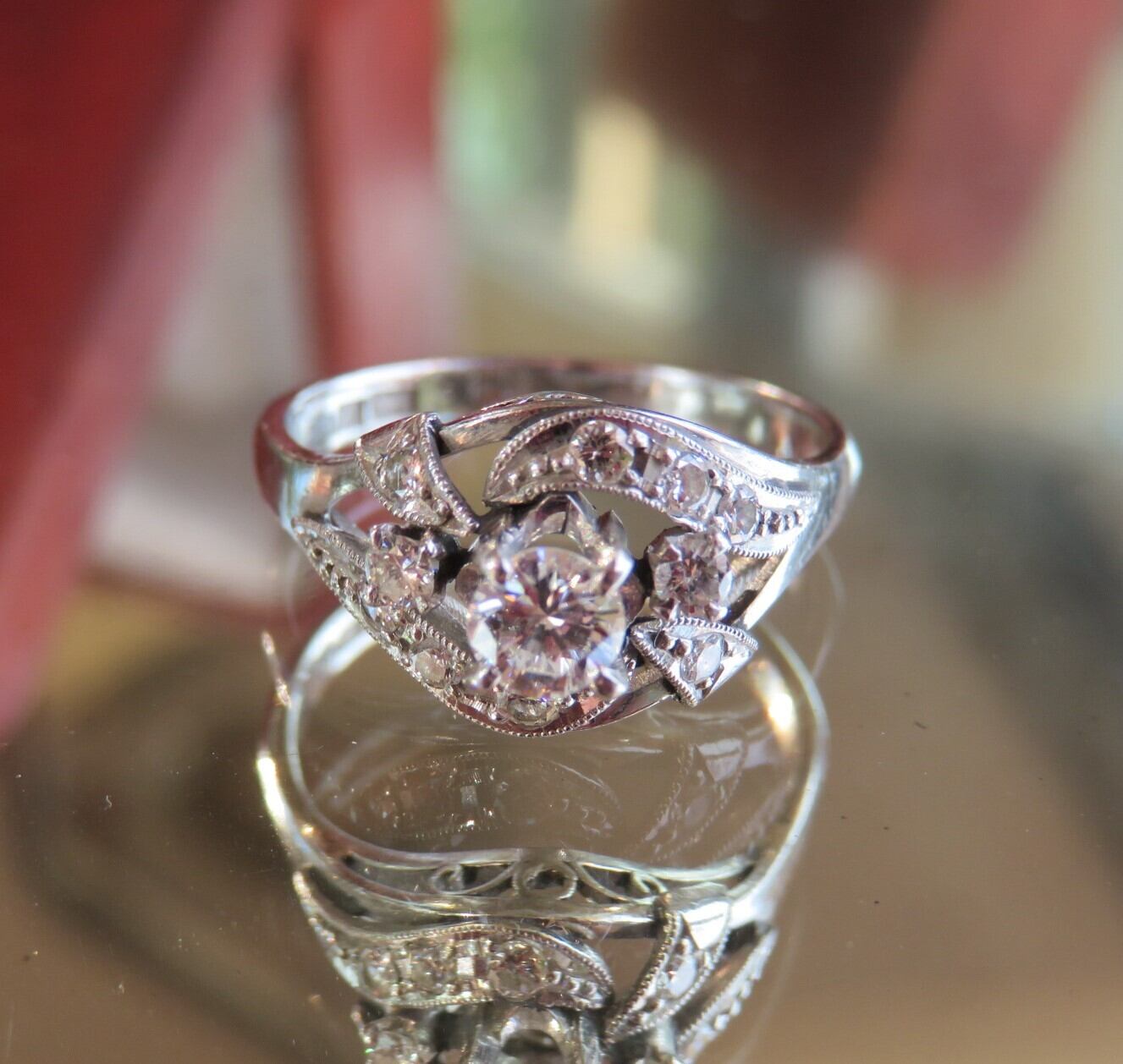 ヴィンテージ 上質ダイヤモンドのクラシカルリング