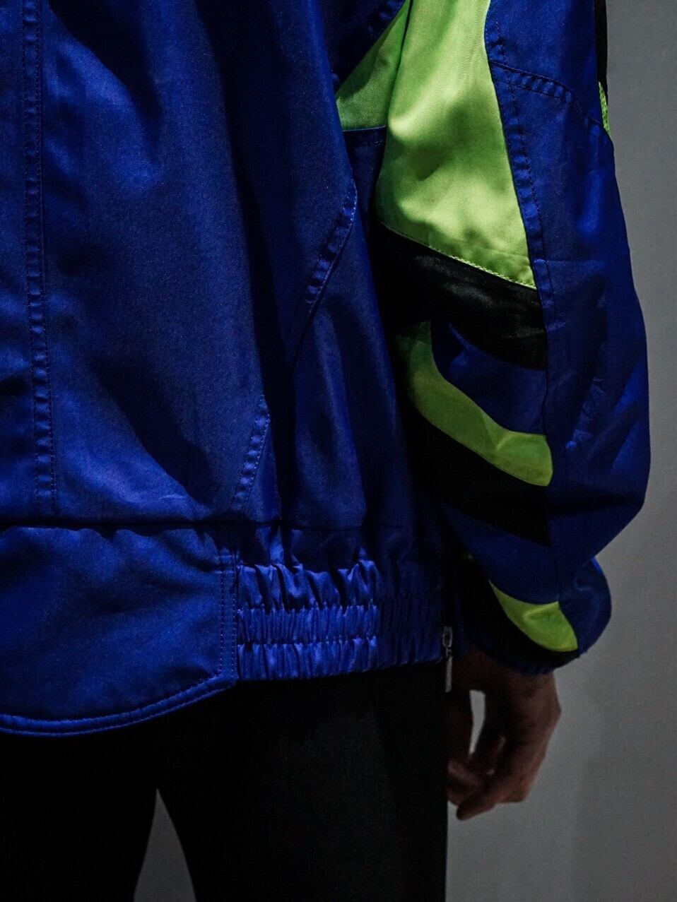 add (C) vintage】