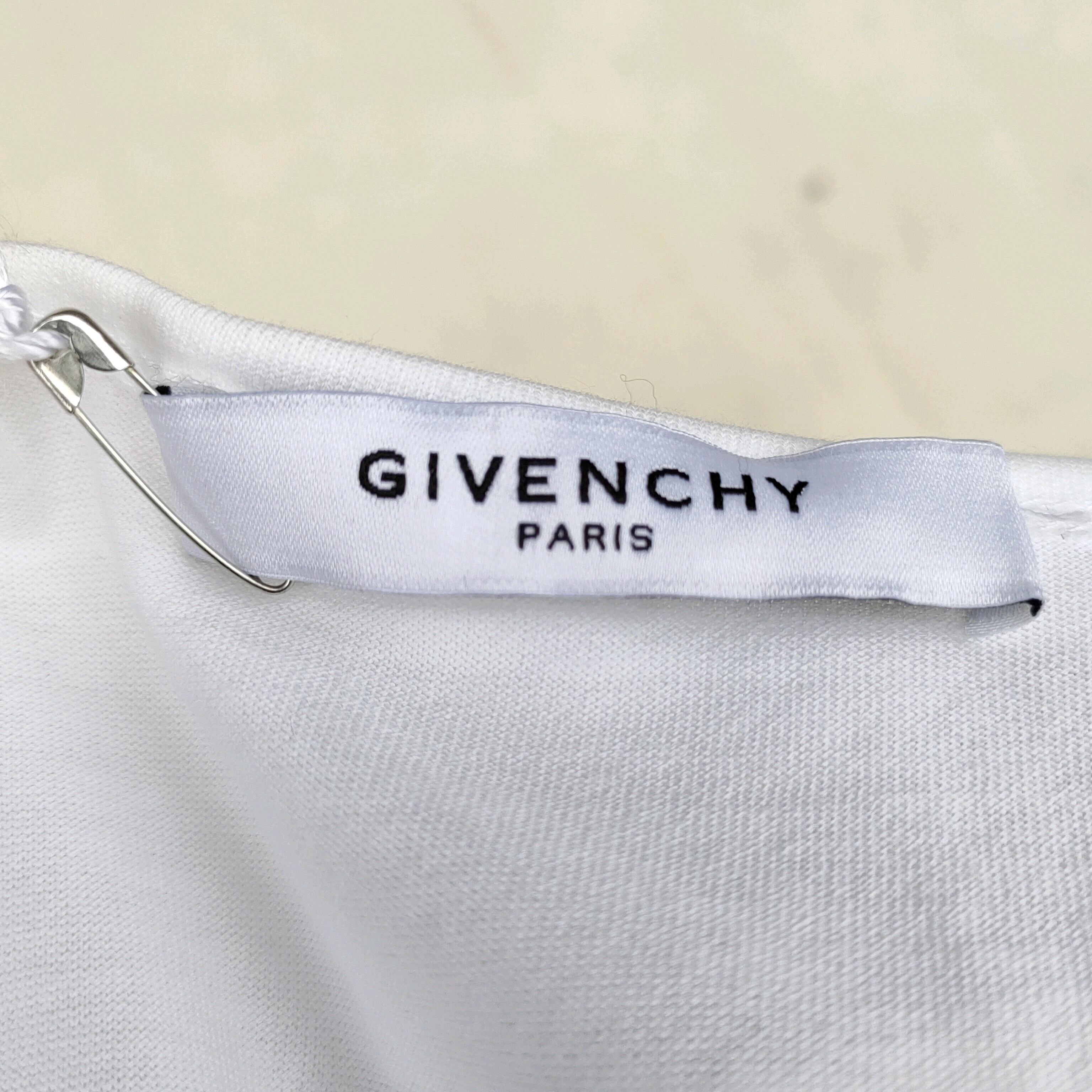 GIVENCHY パーカー ジャケット 黒 ブラック ジバンシー 美品 チャック