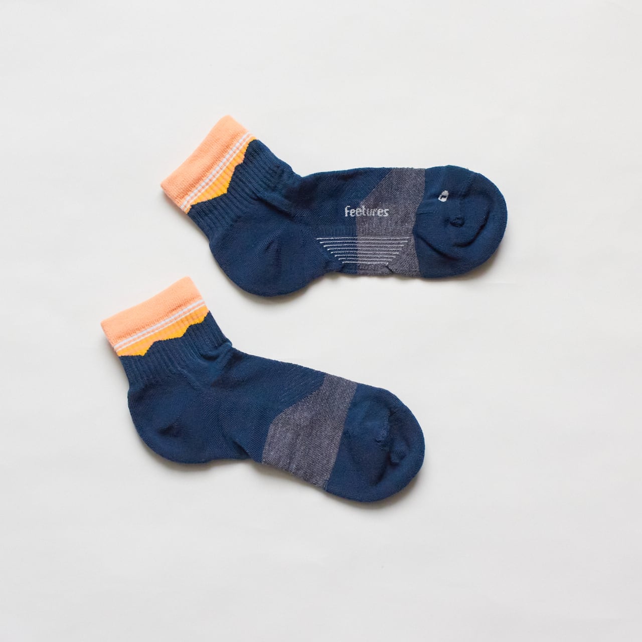 Feetures（フィーチャーズ）Trail Max Cushion Quarter -Blue Ridge