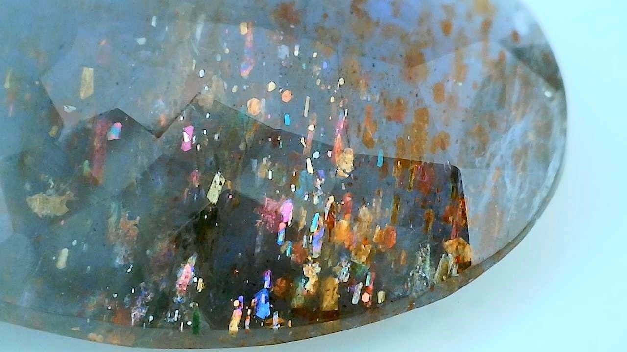 ブラッドショットアイオライト11.32ct