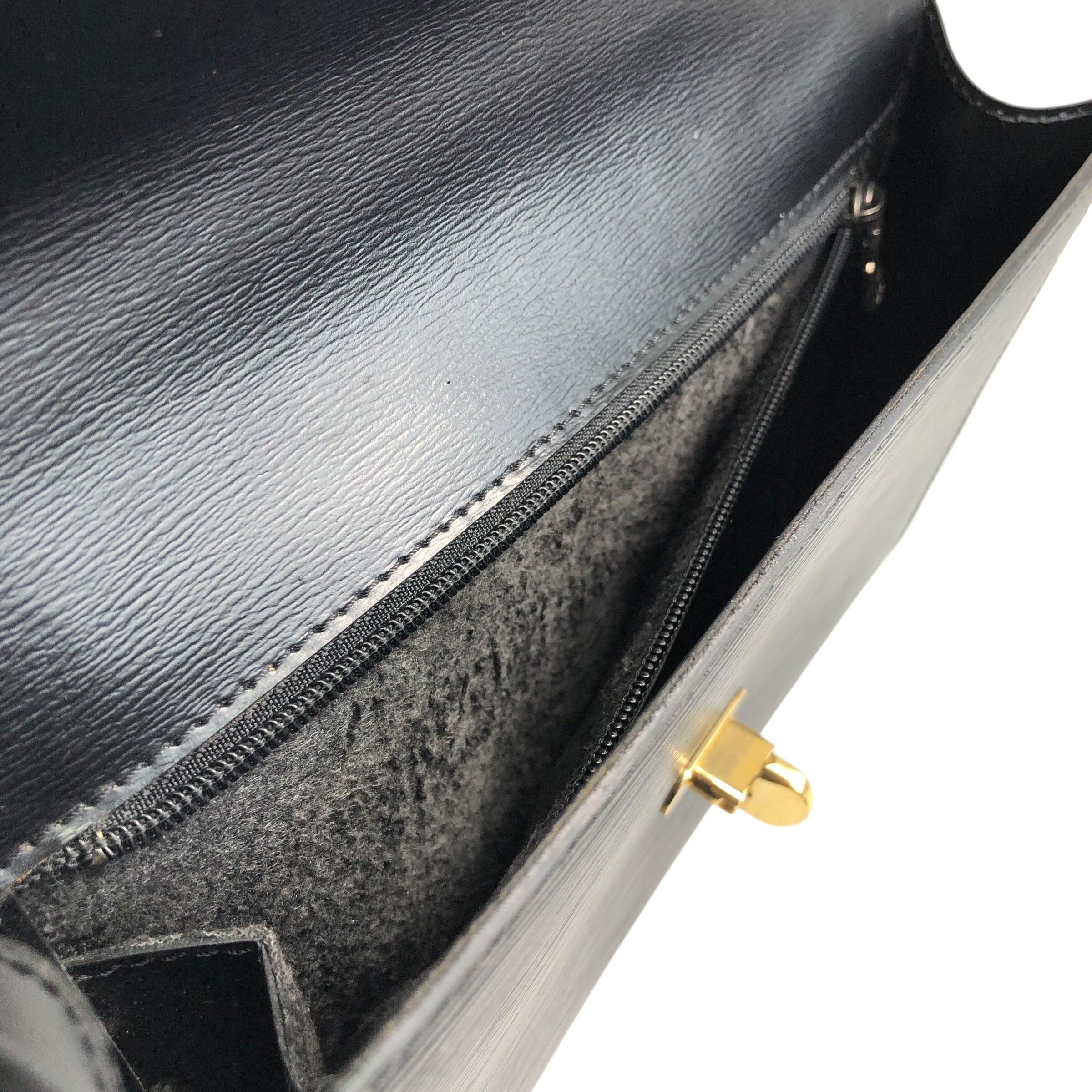 LOUIS VUITTON ルイヴィトン エピ ショルダーバッグ ブラック レザー