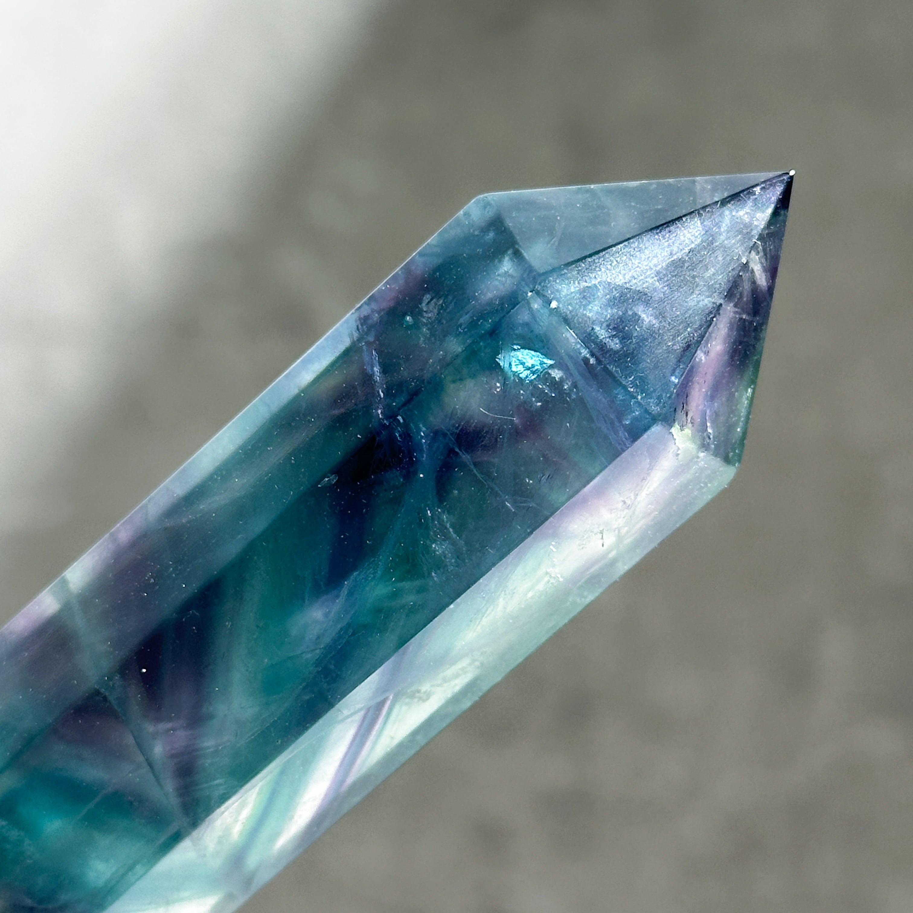 レインボーフローライト タワー型51◇ Rainbow Fluorite ◇天然石