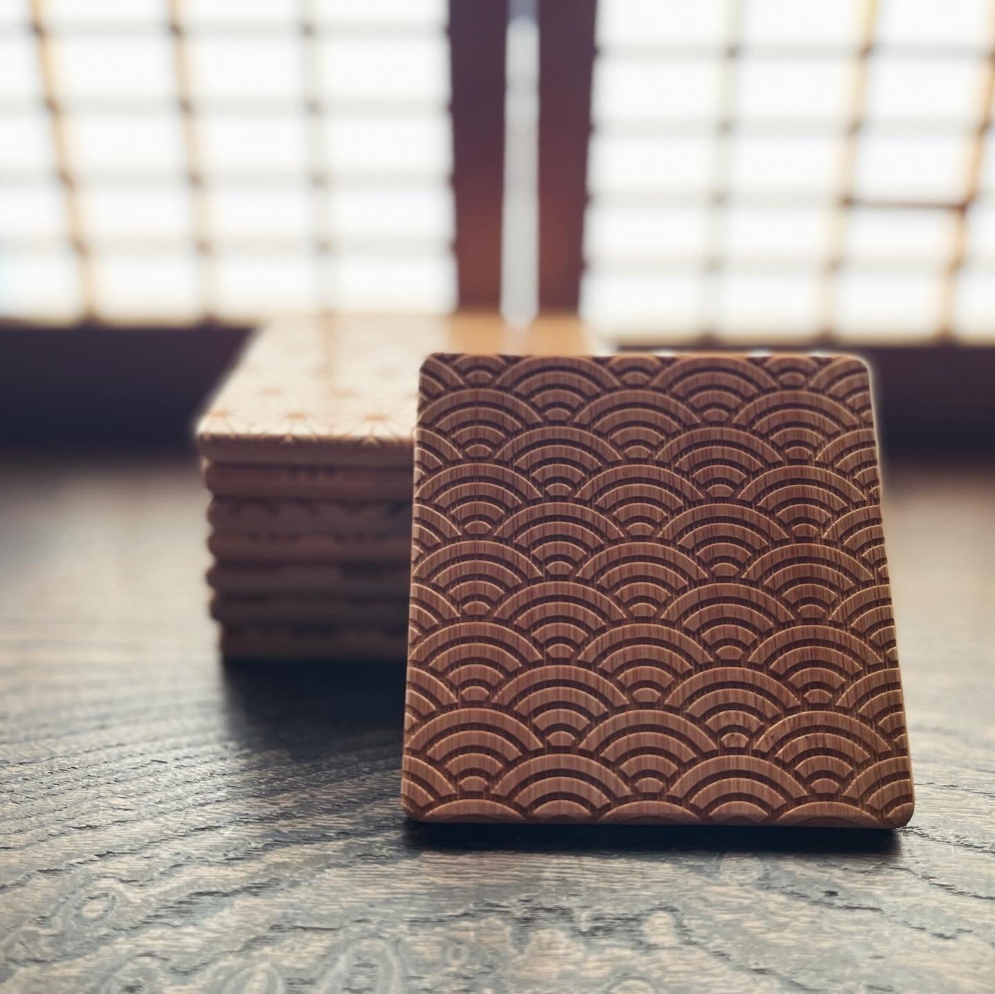 和柄の竹製コースター 贈答品に最適な和柄 | 竹専門店のBambooFam