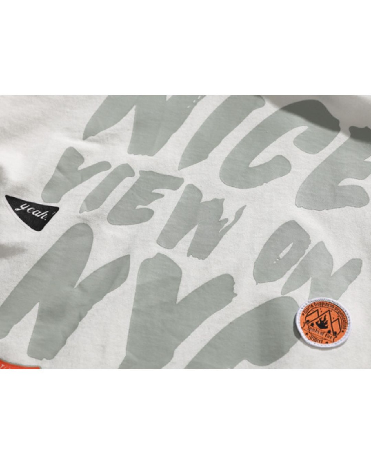 グラフィックプリント半袖Tシャツ S0537