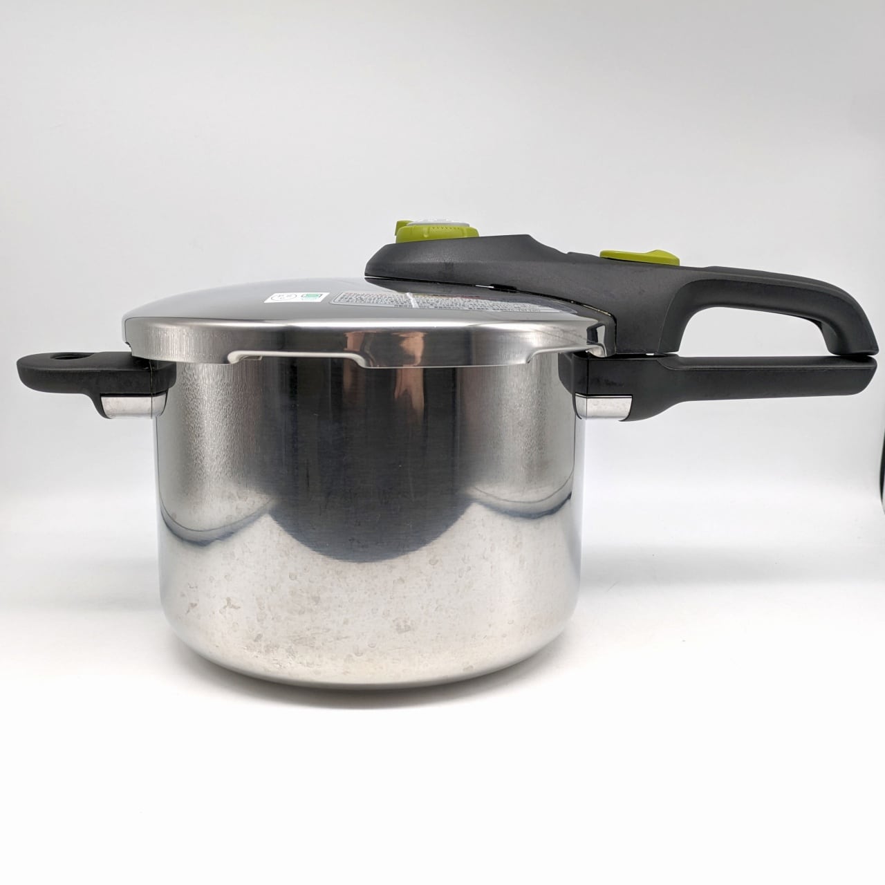 T-fal・ティファール・片手式圧力鍋・セキュアネオ・6L・調理器具・IH