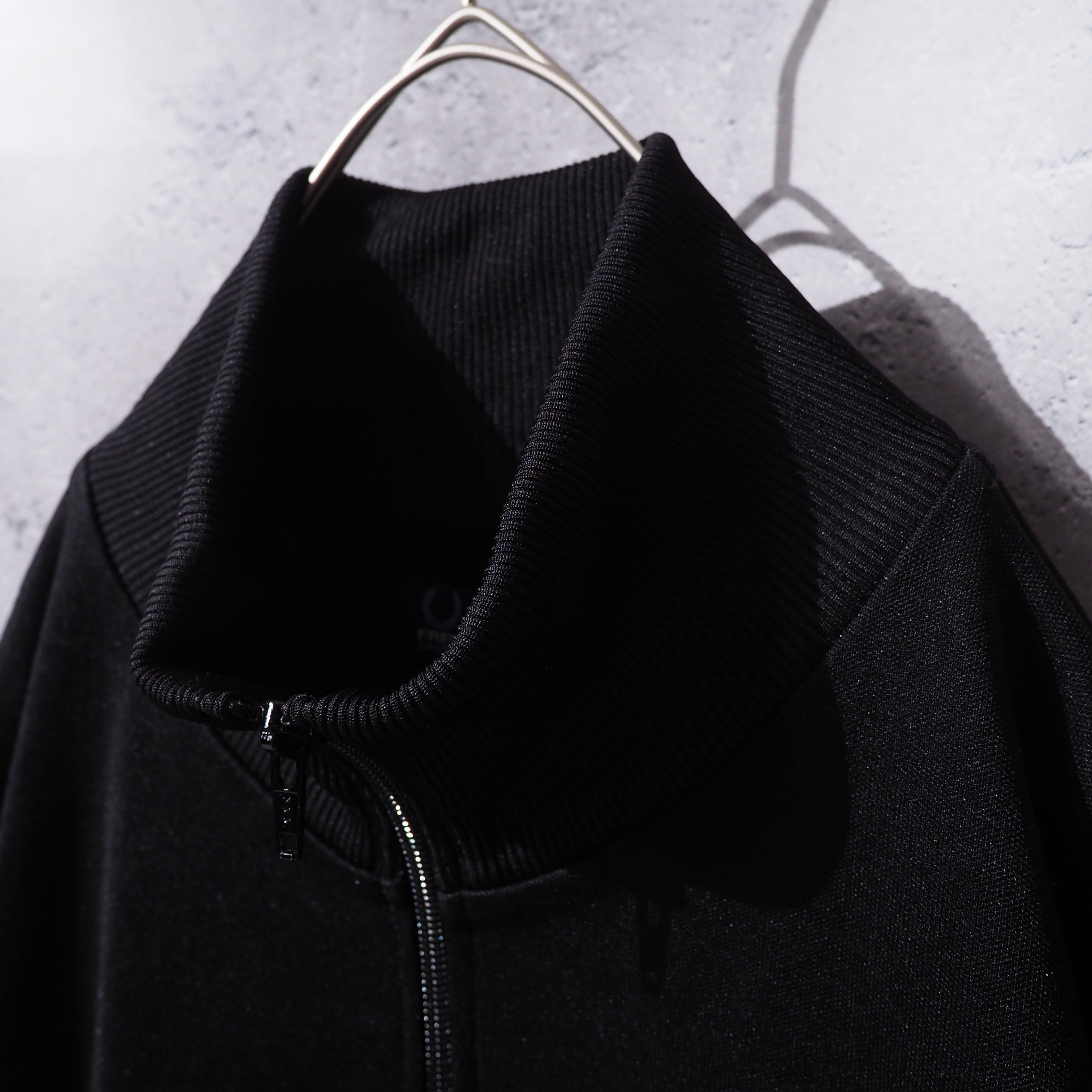 " FRED PERRY " Suede Diamond Pattern vintage High neck Track jacket (made in portugal)