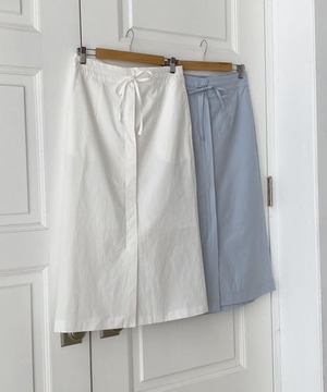 《即納商品》rush ribbon skirt (white / blue)