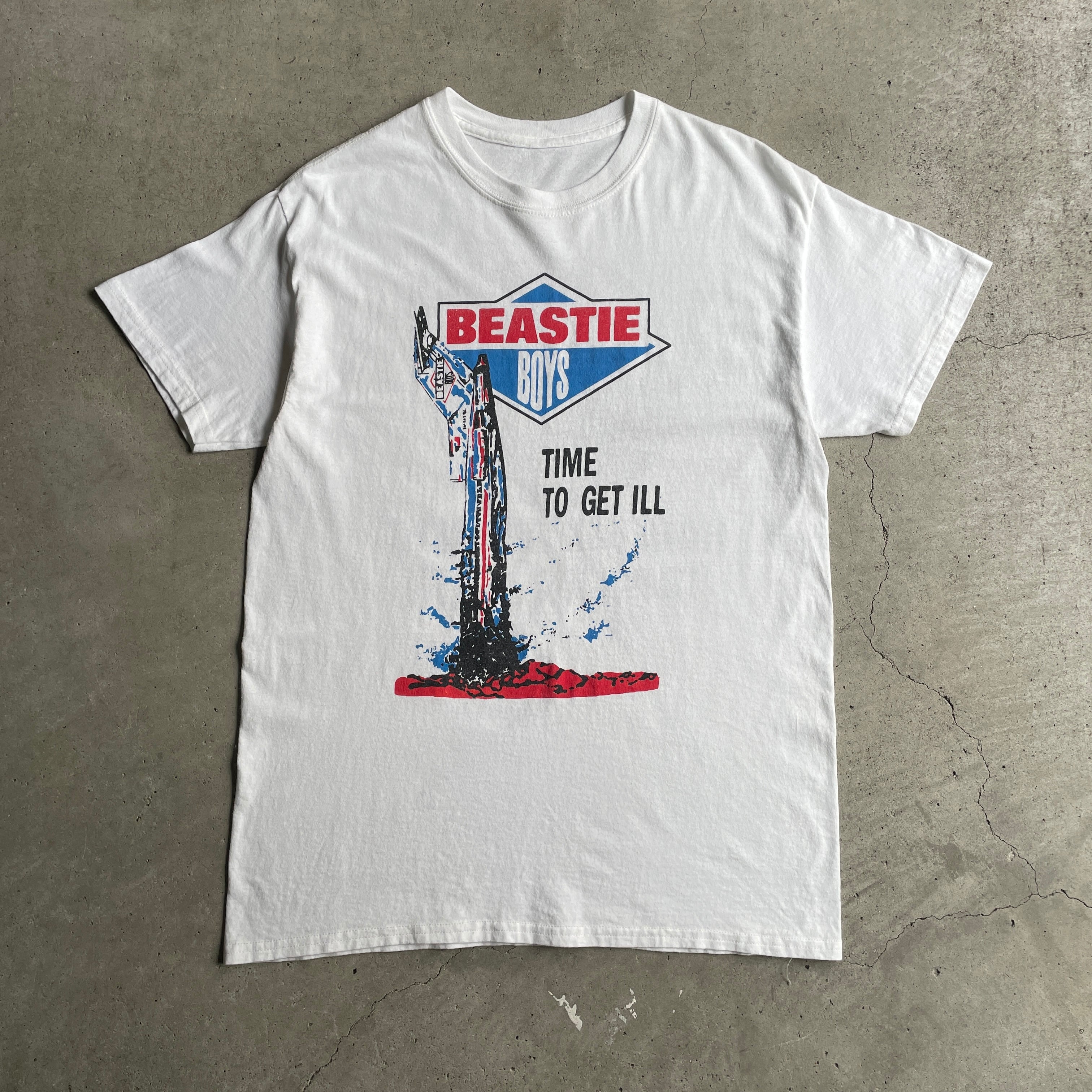 BEASTIE BOYS TIME TO GET ILL 両面プリント フォトプリント ラップTシャツ メンズM相当 古着 ビースティボーイズ  リプリント ヒップホップ バンドTシャツ ホワイト 白 【Tシャツ】 | cave 古着屋【公式】古着通販サイト