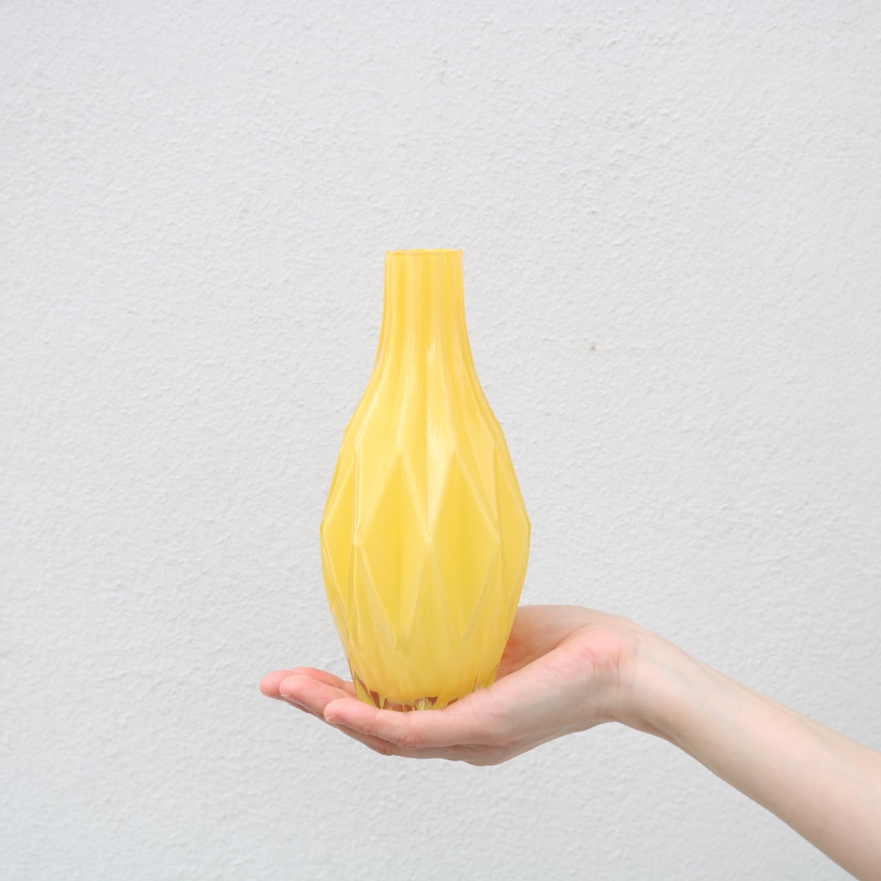 Fenton イエロー　バスケット　ミルクガラス TOSSDICE ミルクガラスベース ダイア | Zakka so-la