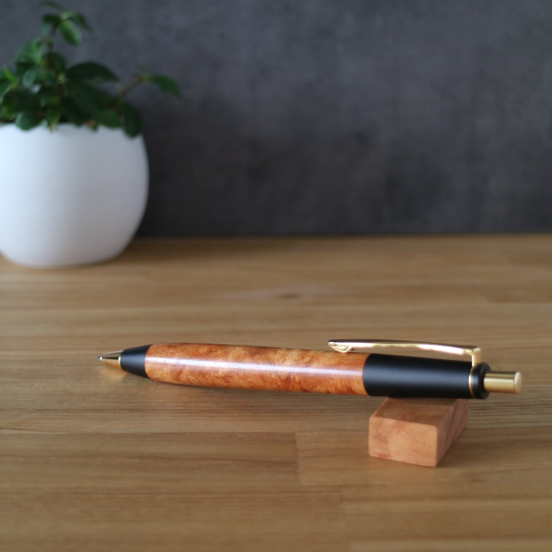 特上花梨瘤 ハンドメイド 木軸ボールペン G2 天然木 シルバー 花梨瘤