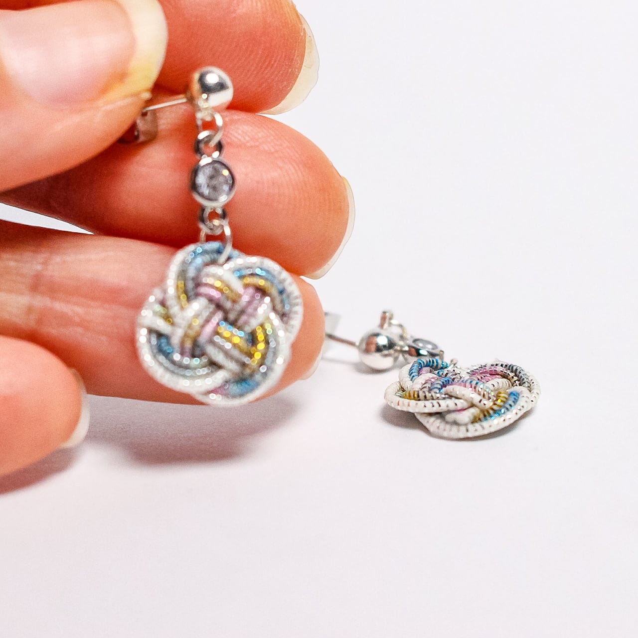 水引ピアス・イヤリング - SOSO - レインボー | 紙単衣 - kamihitoe