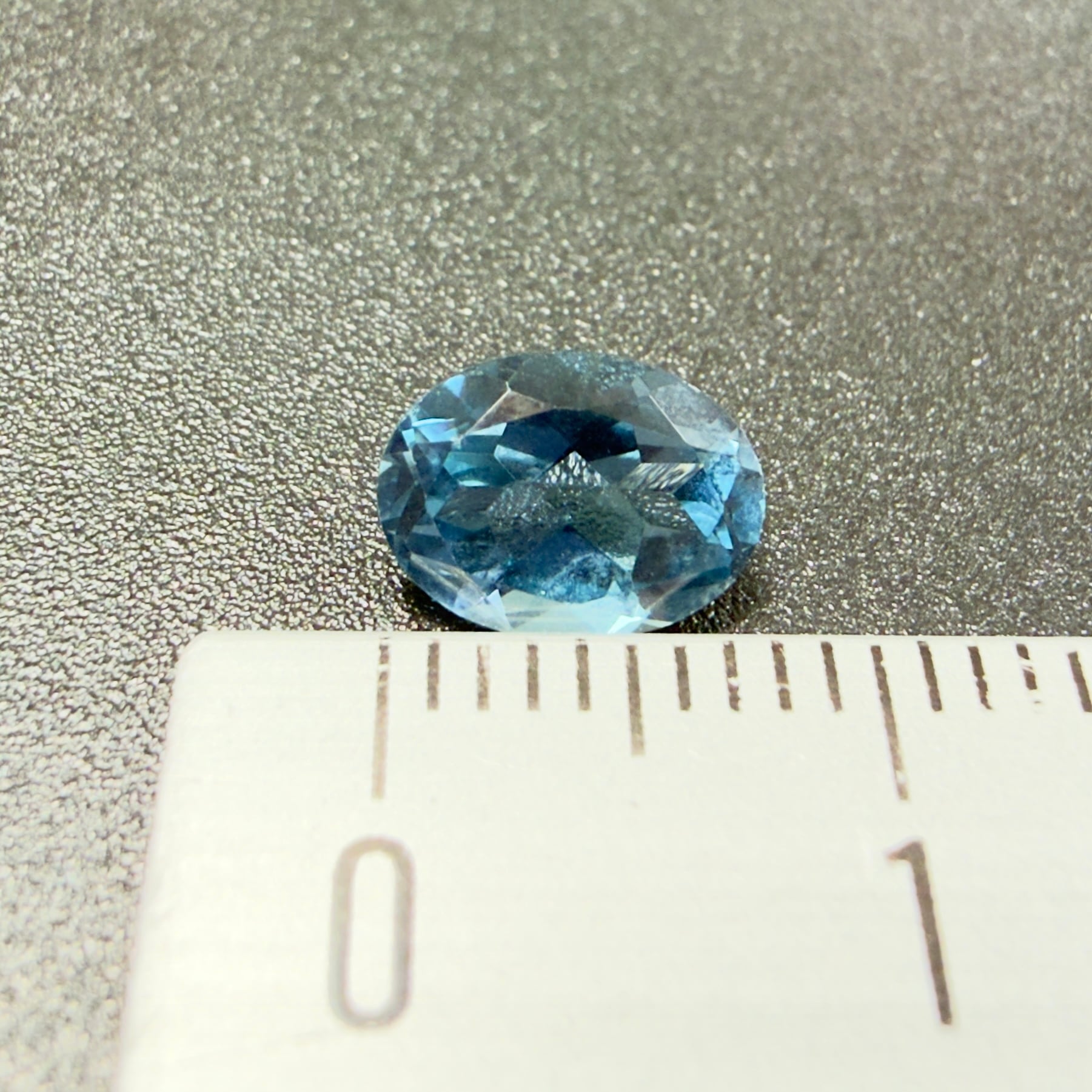 ロンドンブルートパーズ】 ルース ブラジル産 1.54ct | たからいし