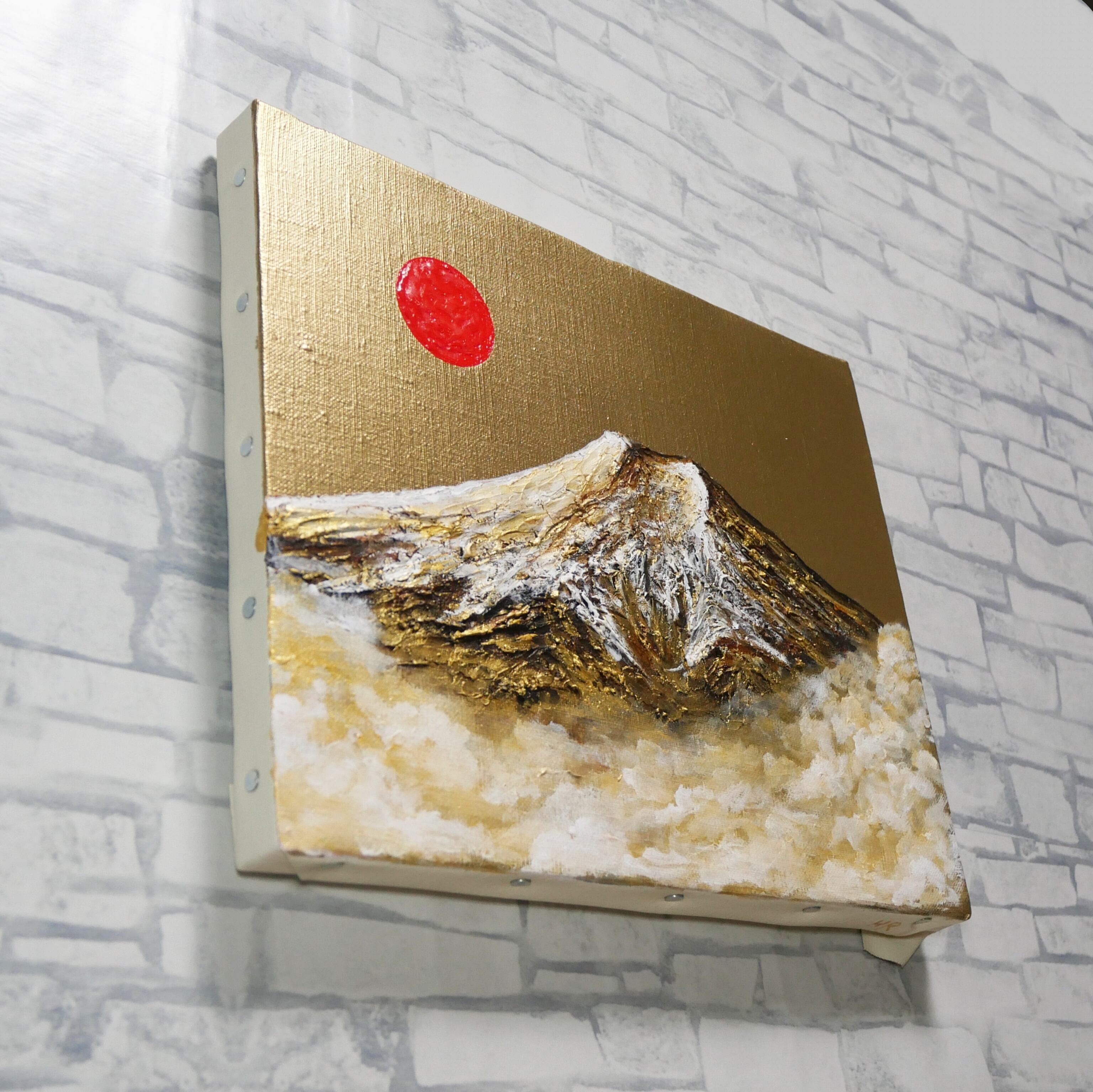 日本の山の油彩画 金色フレーム 作家サイン入り 日本の山の油彩画 金色