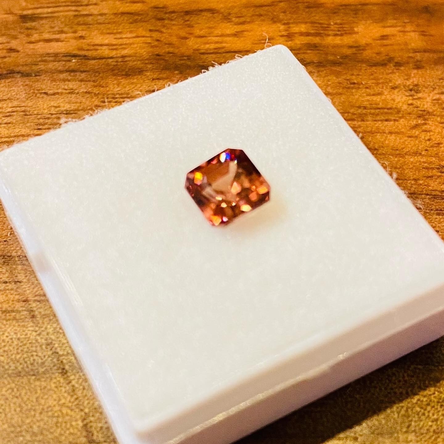 大人ロゼカラー ピンクジルコン2