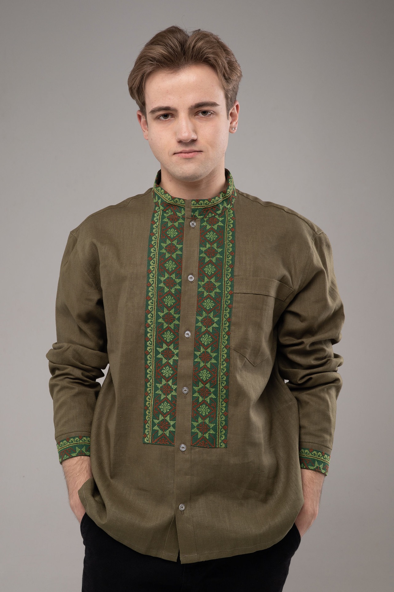 ウクライナ刺繍ヴィシヴァンカ　クロスステッチ手刺繍　Lサイズ　メンズ - 10