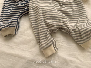 【valu bebe】バイカラーボーダースウェットスーツ ブルー 60~80cm 240839
