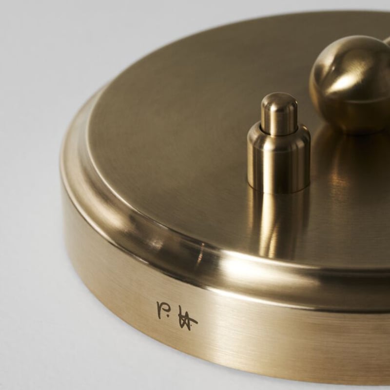 限定販売】PH 2/2 ルナ テーブル ブラス オパール グラス［ルイス