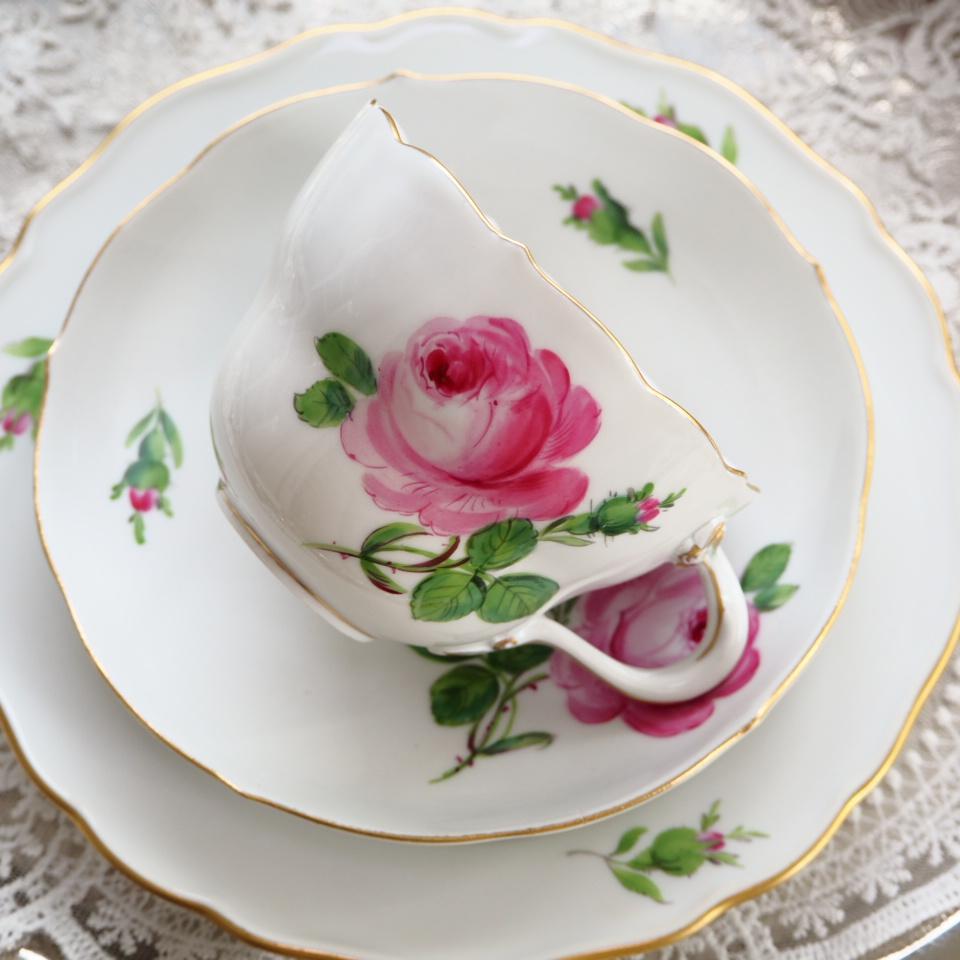 マイセントリオ （花・虫・果物） マイセン カップ＆ソーサー