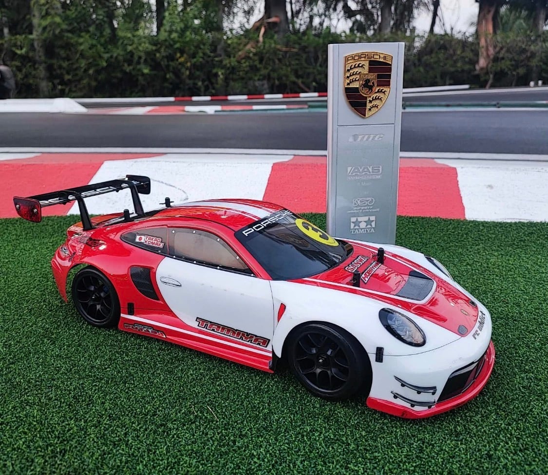 タミヤ SP.1752 1/10RC ポルシェ 911 GT3 R (992) スペアボディセット