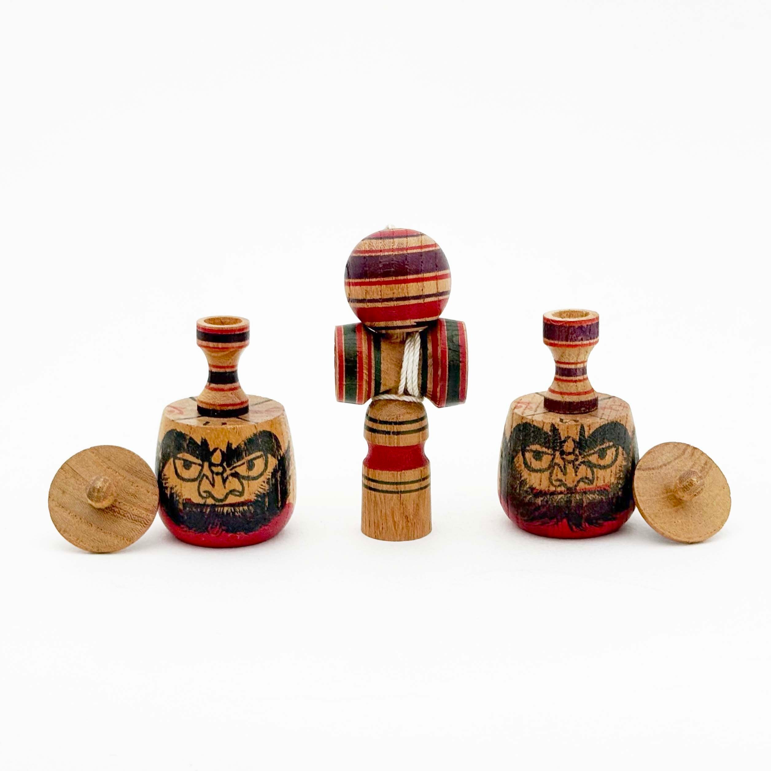 大山のミニチュア木地玩具3点セット（ヴィンテージ）