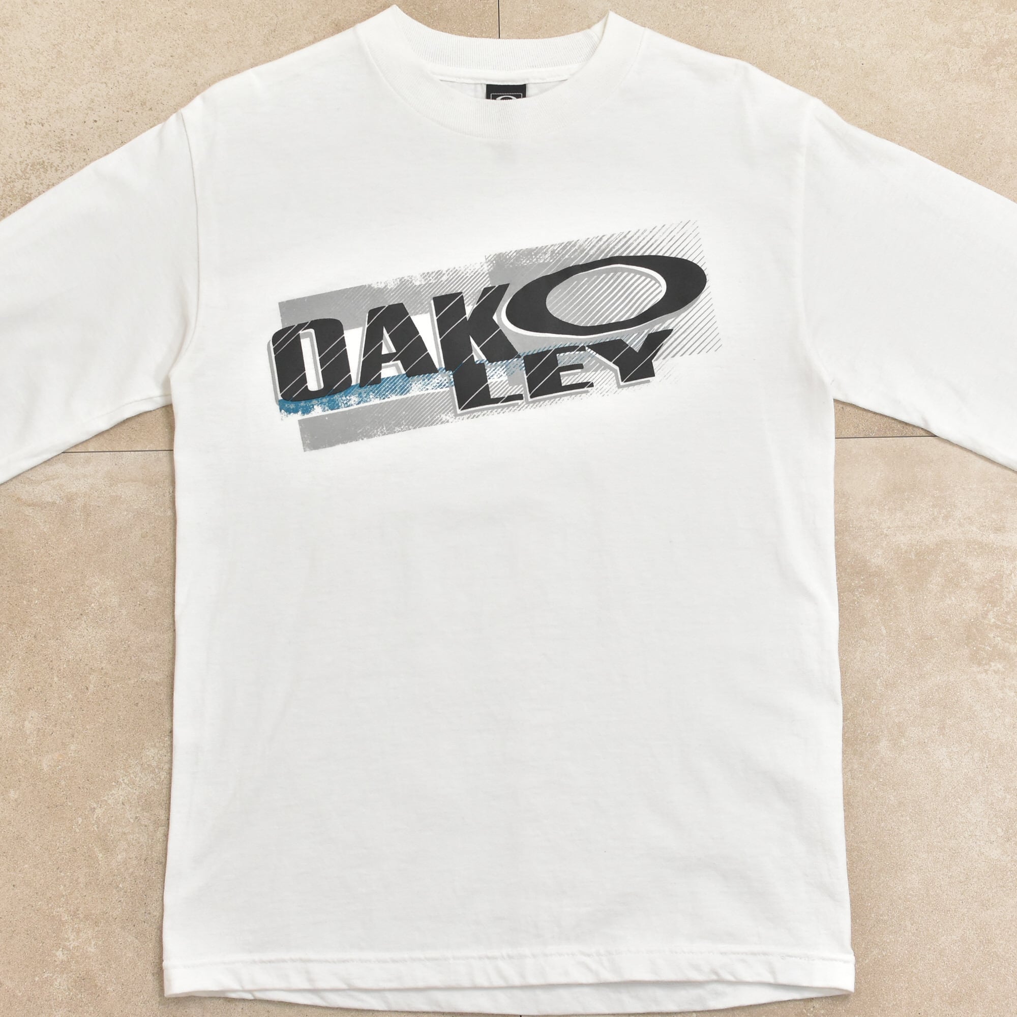 00s OAKLEY long sleeve T-shirt | 古着屋 grin days memory 00s OAKLEY long sleeve T-shirt | 古着屋 grin days memory