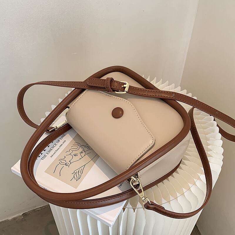 サマーレッドスタイル 夏物 クロスボディ スクウェア Tiancai_Wing_Bag59930023110