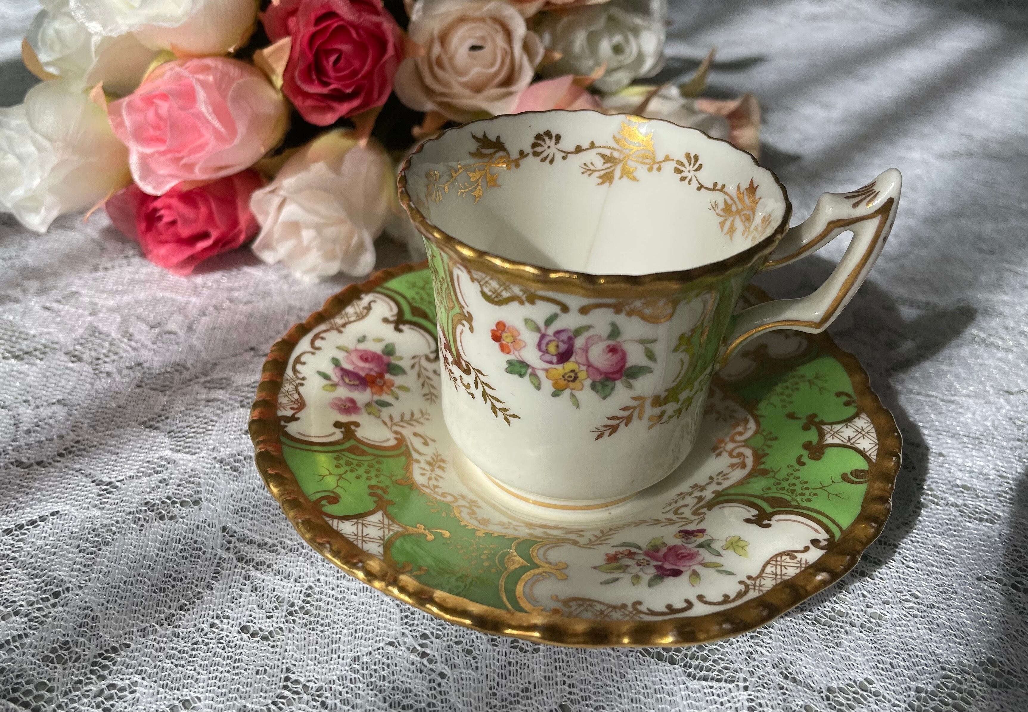 コールポート 金彩花束絵 ティー＆コーヒーカップ＆ソーサー 