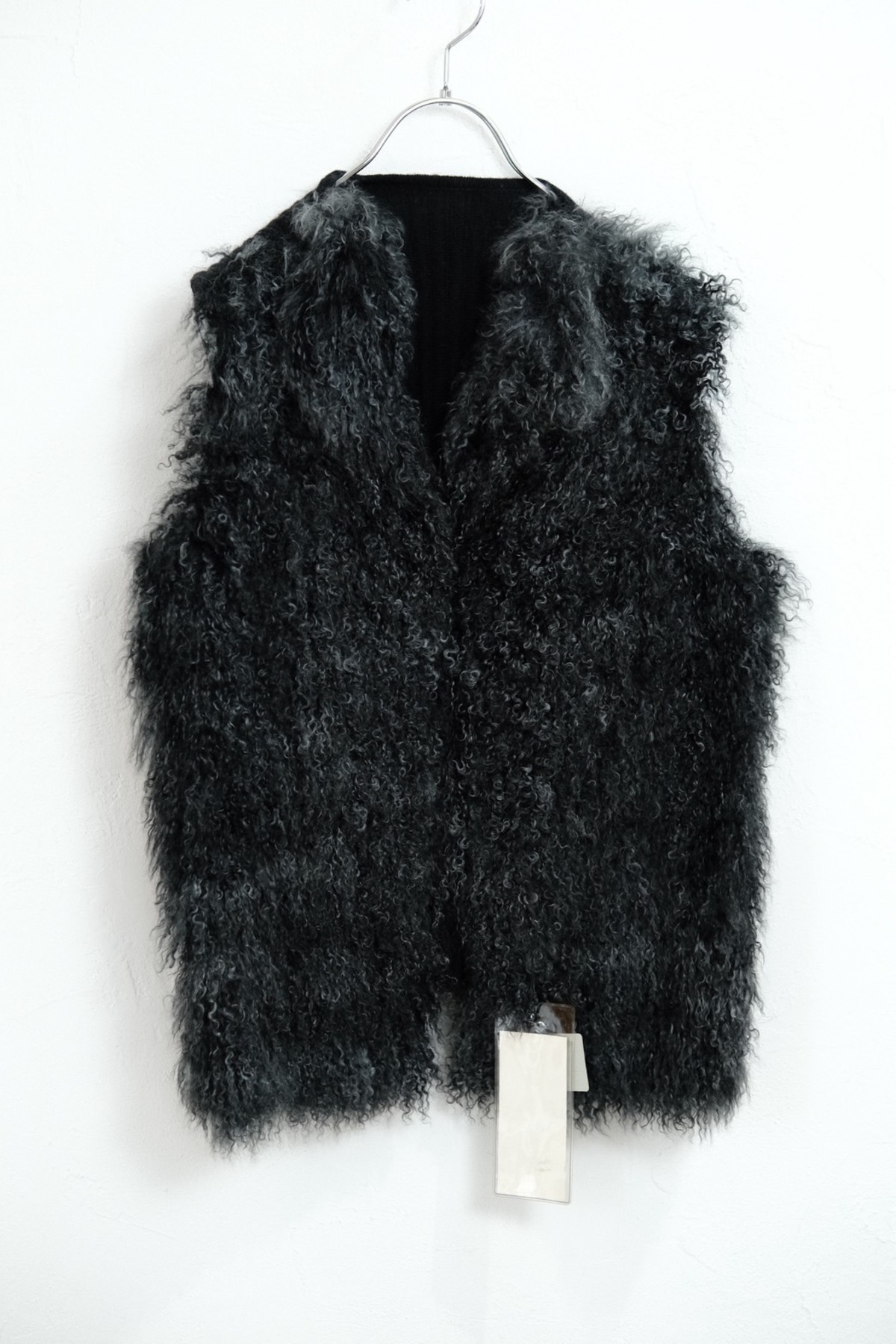 : Japan Vintage : RAM FUR VEST | OUTPOST