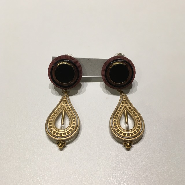 レトロボタンビッグイヤリング