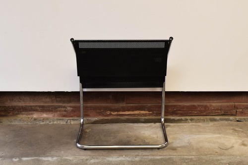 マガジンラック